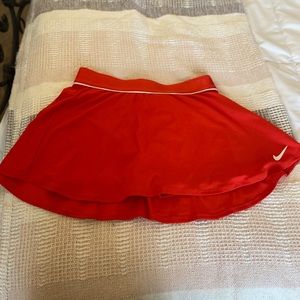 Nike slim fit tennis skirt.